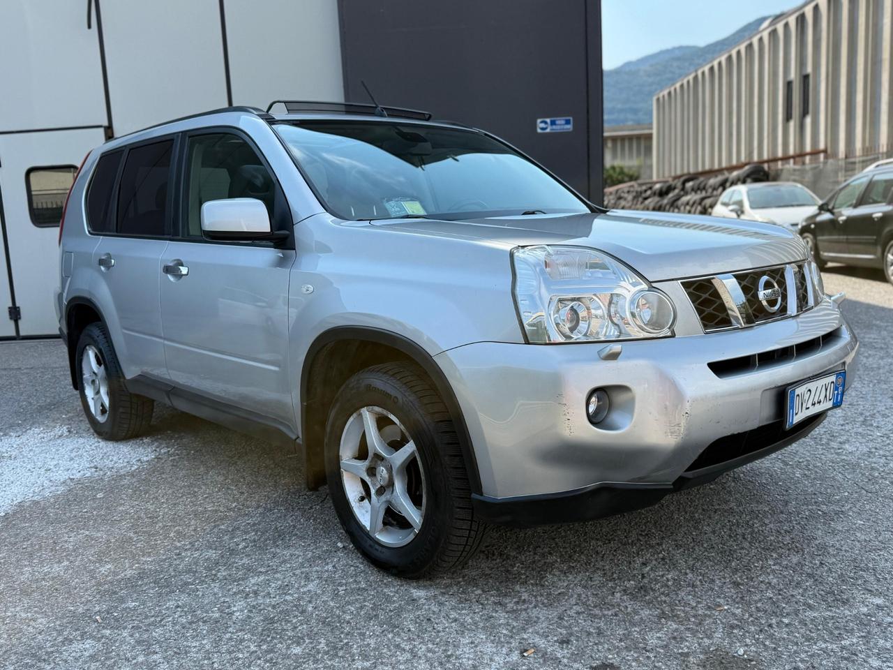 Nissan X-Trail 2.0 dCi 173CV LE Platinum 4x4 km 167.000 anno 2009