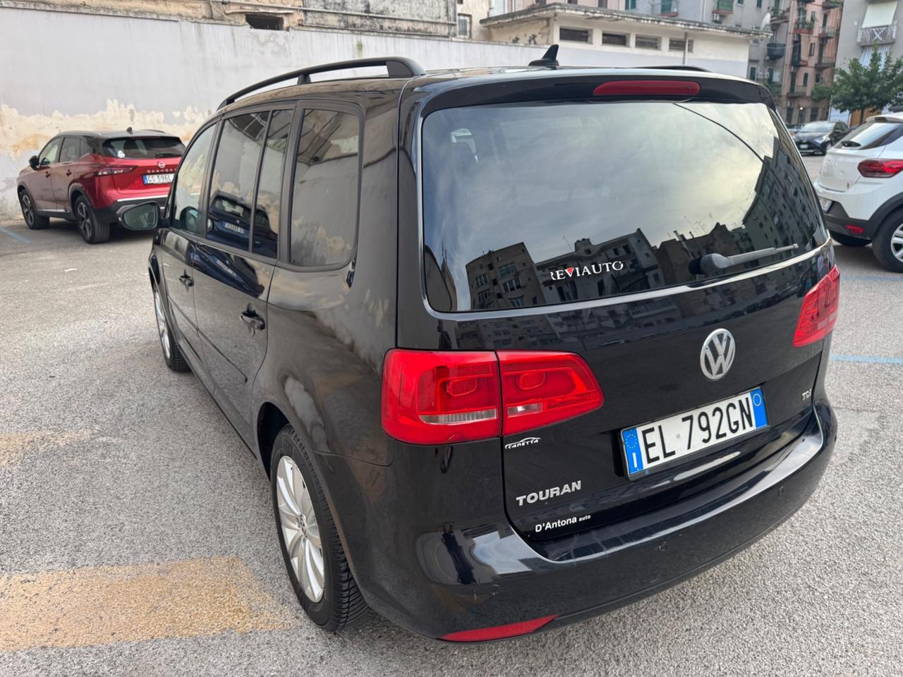 Volkswagen Touran Business 1.6 TDI Comfortline