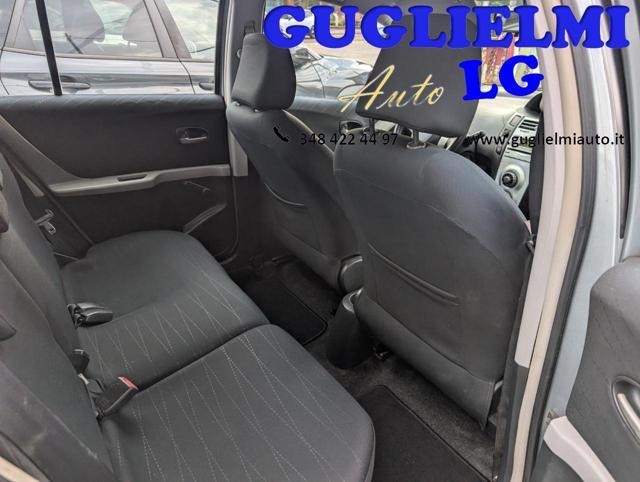 TOYOTA Yaris 1.3 5 porte Sol