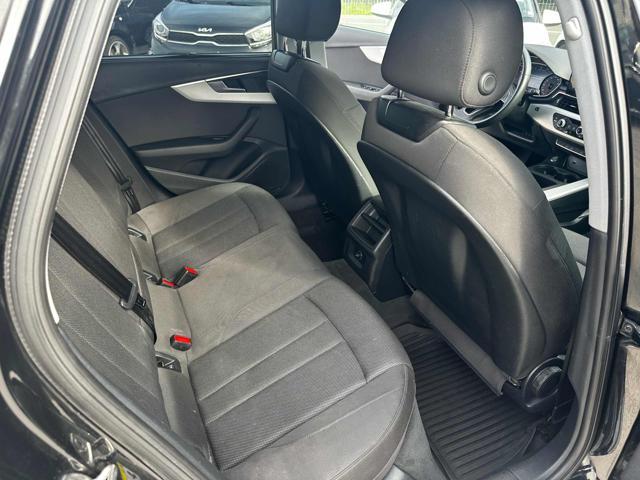 AUDI A4 Avant 35 TFSI S tronic Business Advanced
