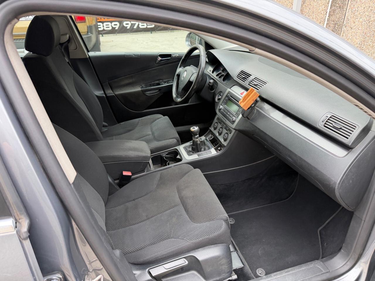 VW PASSAT 2.0TDI 140CV GANCIO TRAINO 1800KG