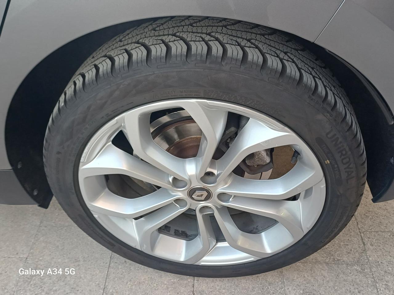 Renault Scenic Scénic dCi 8V 110 CV EDC Energy Sport Edition2