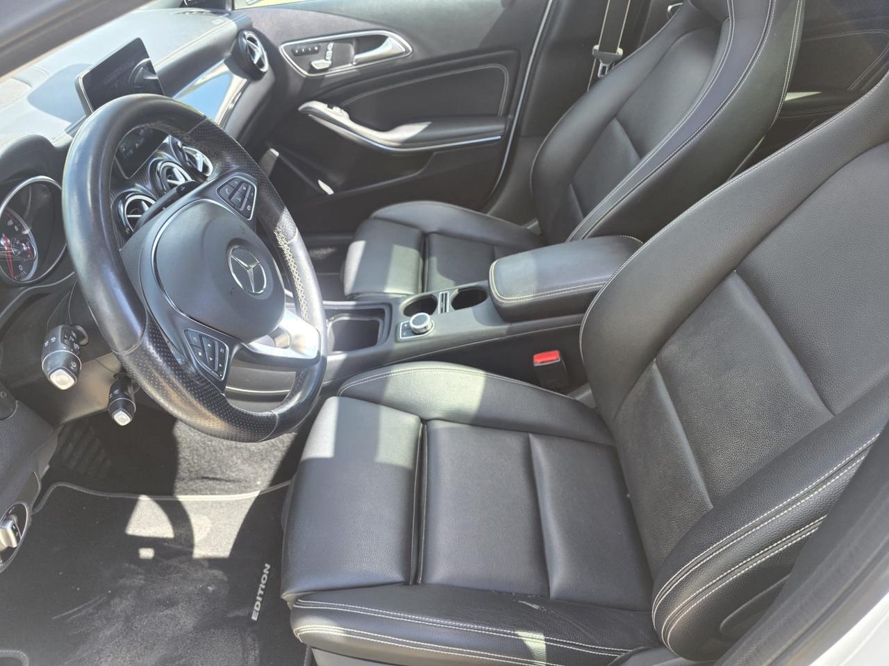 Mercedes-benz GLA 200 d Automatic Premium
