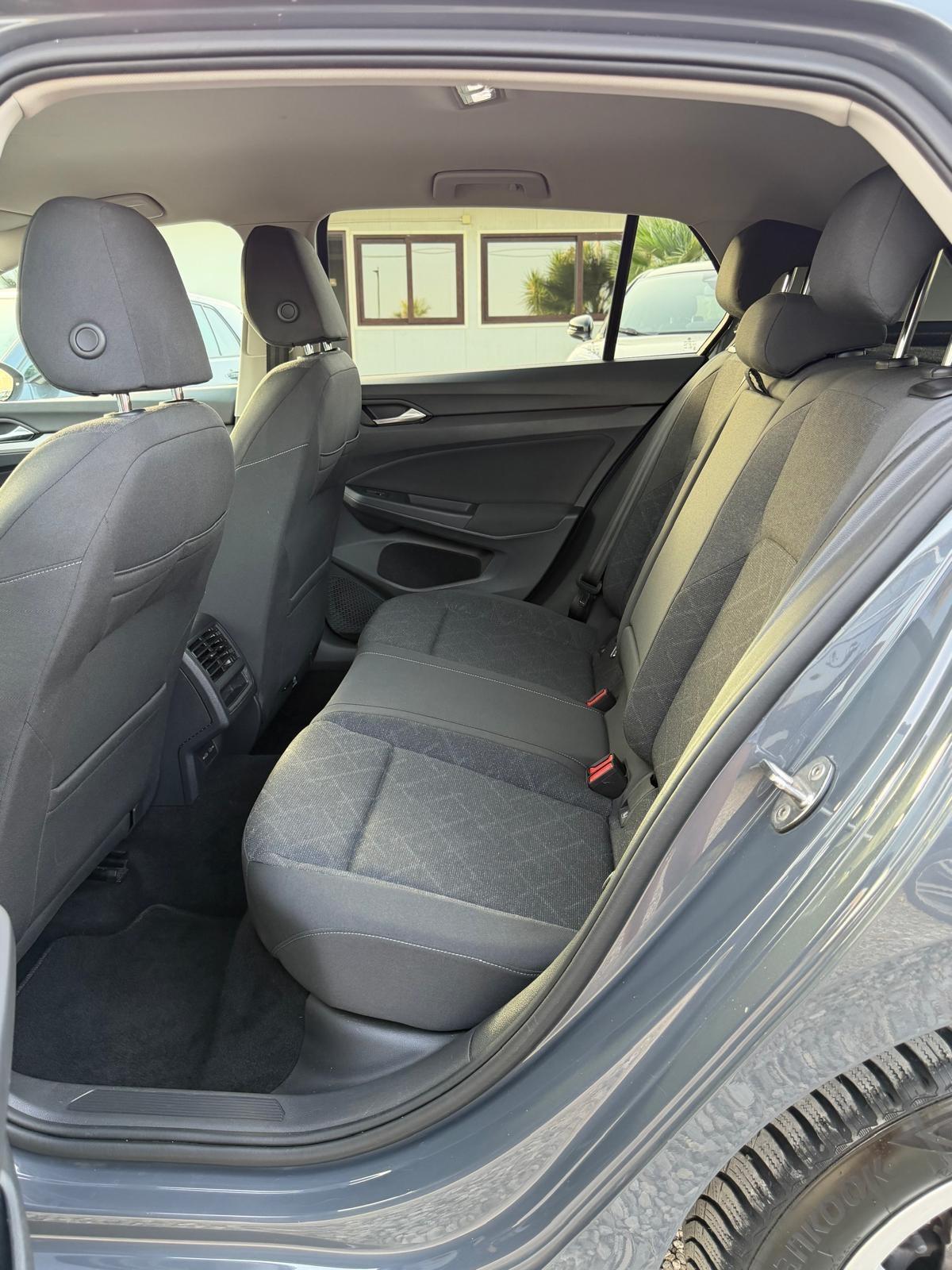 Volkswagen Golf 2.0 TDI 150 CV DSG SCR Life