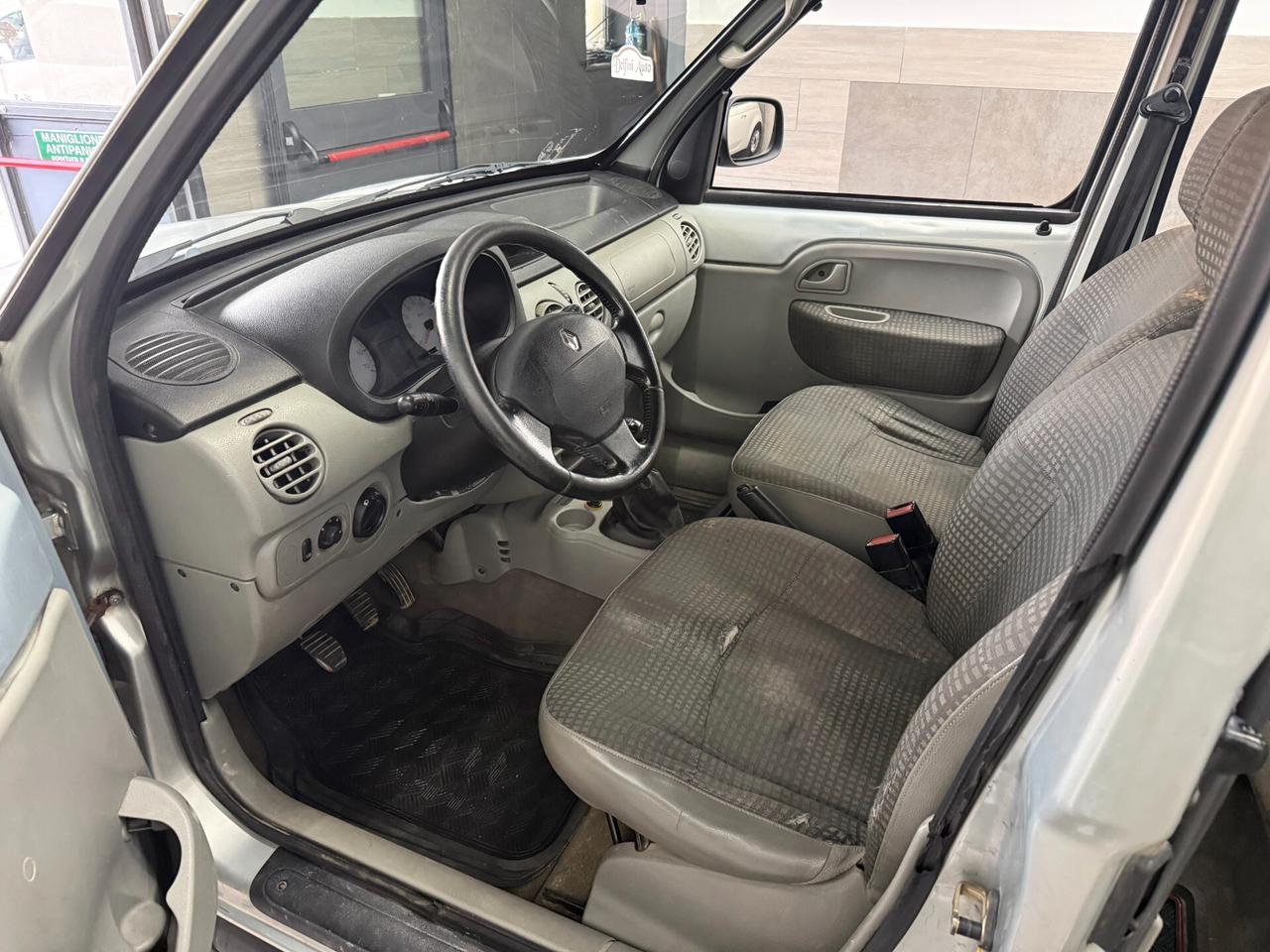 Renault Kangoo 1.6 16V 4x4 5p. Luxe