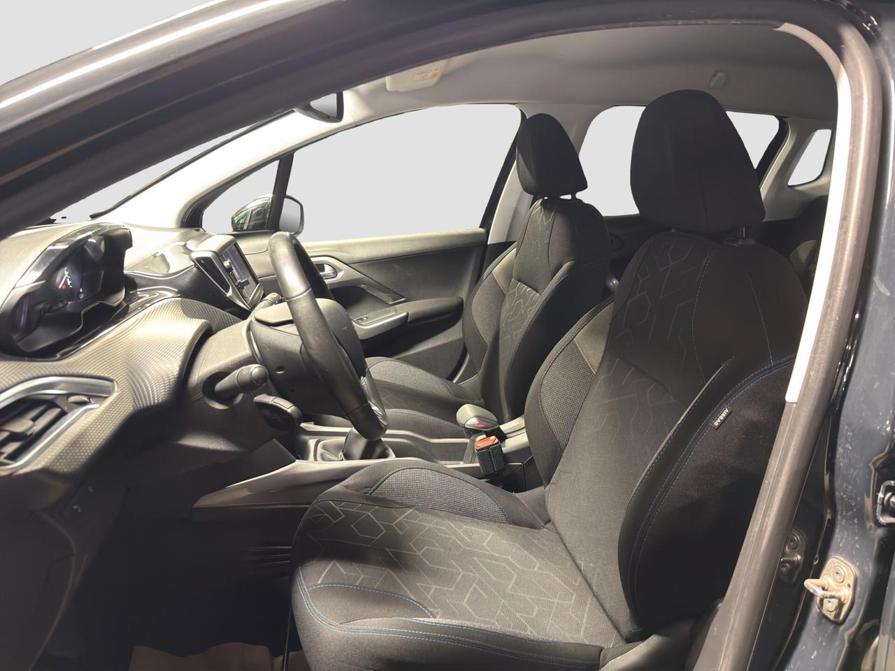 Peugeot 2008 PureTech 82 S&S Style