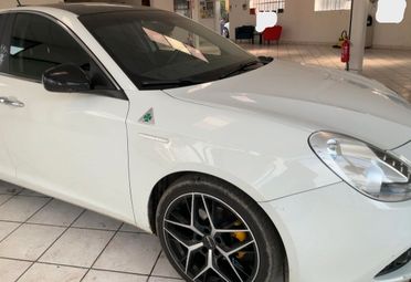 Alfa Romeo Giulietta 1.6 JTDm-2 120 CV Distinctive