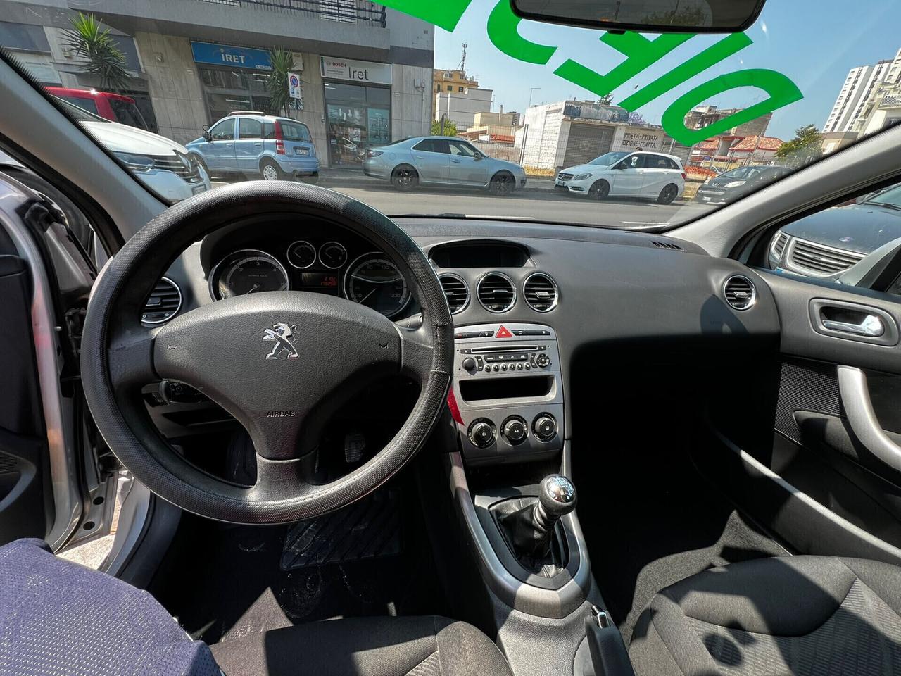 Peugeot 308 1.6 8V e-HDi 112CV Stop&Start SW Sport