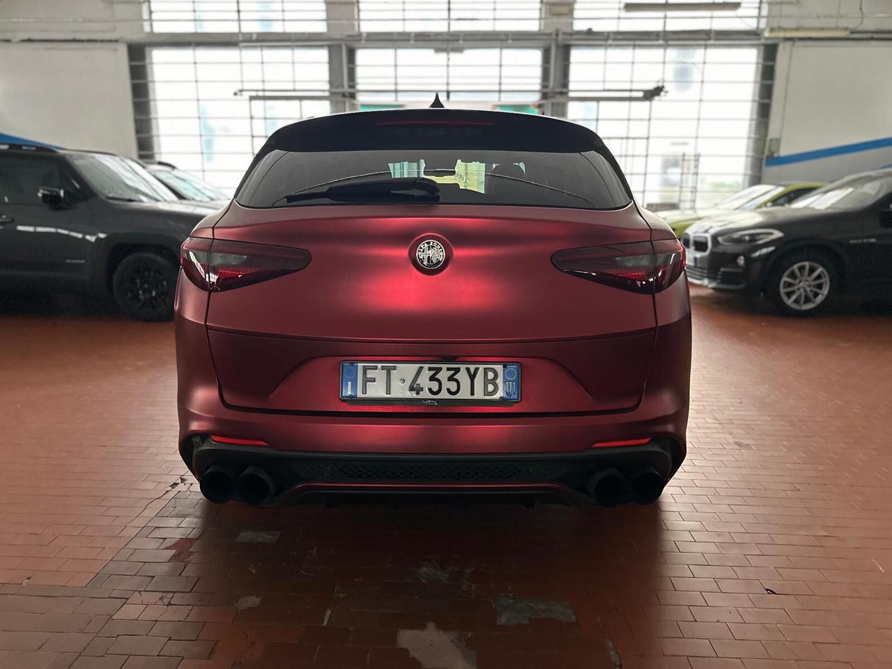 Alfa Romeo Stelvio 2.9 Bi-Turbo V6 510 CV AT8 Quadrifoglio