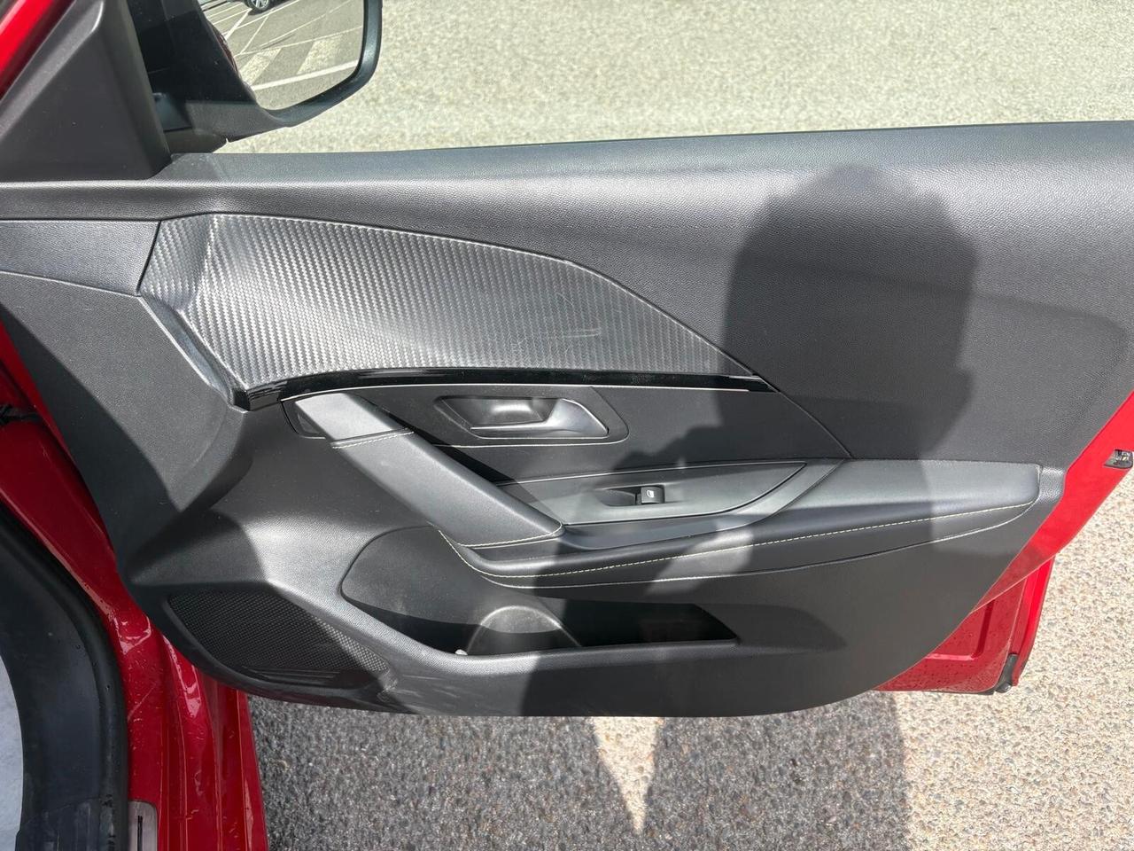 Peugeot 208 PureTech 100 Stop&Start 5 porte GT Line