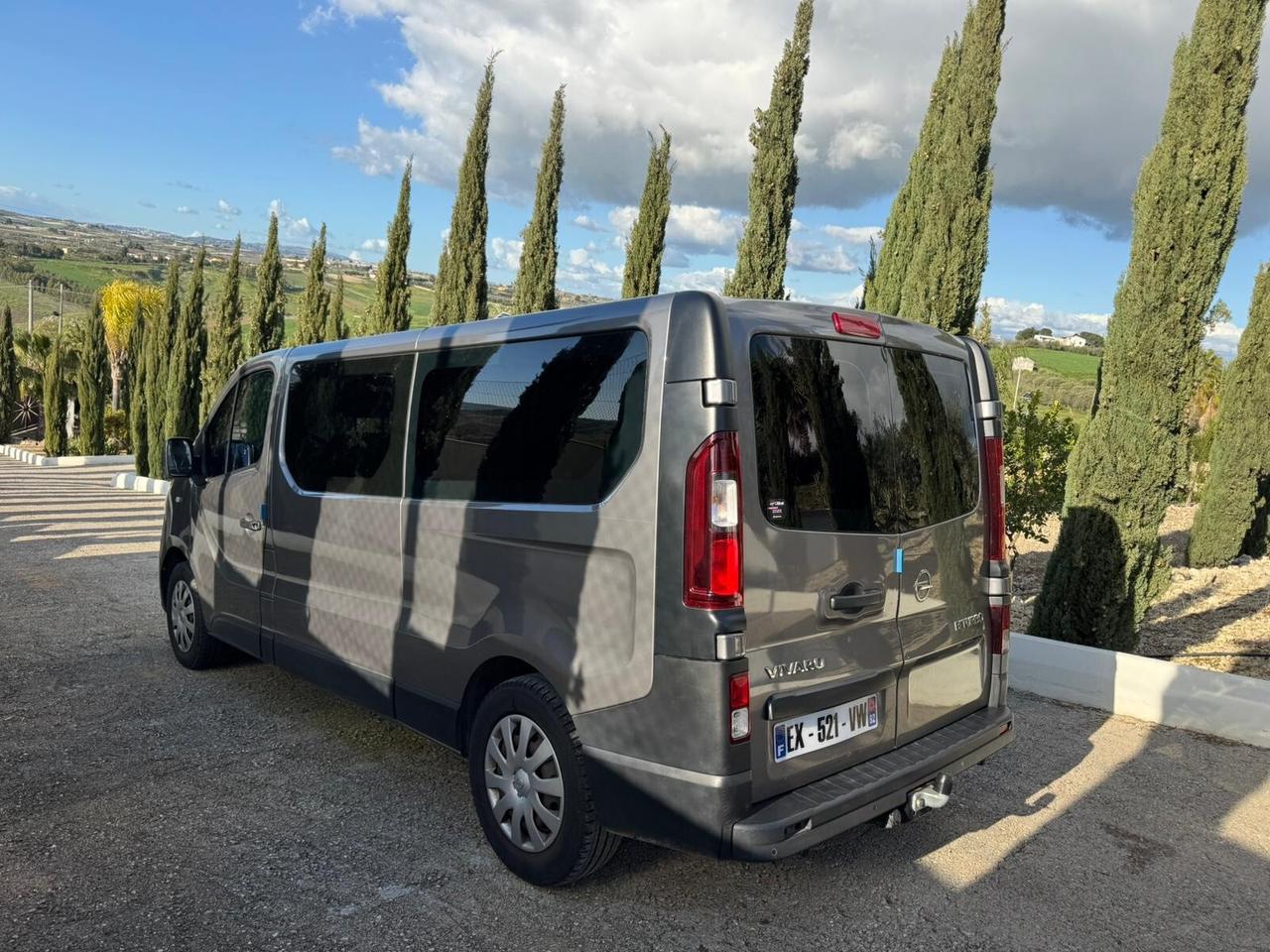 Opel Vivaro 27 1.6 CDTI biturbo 9 POSTI