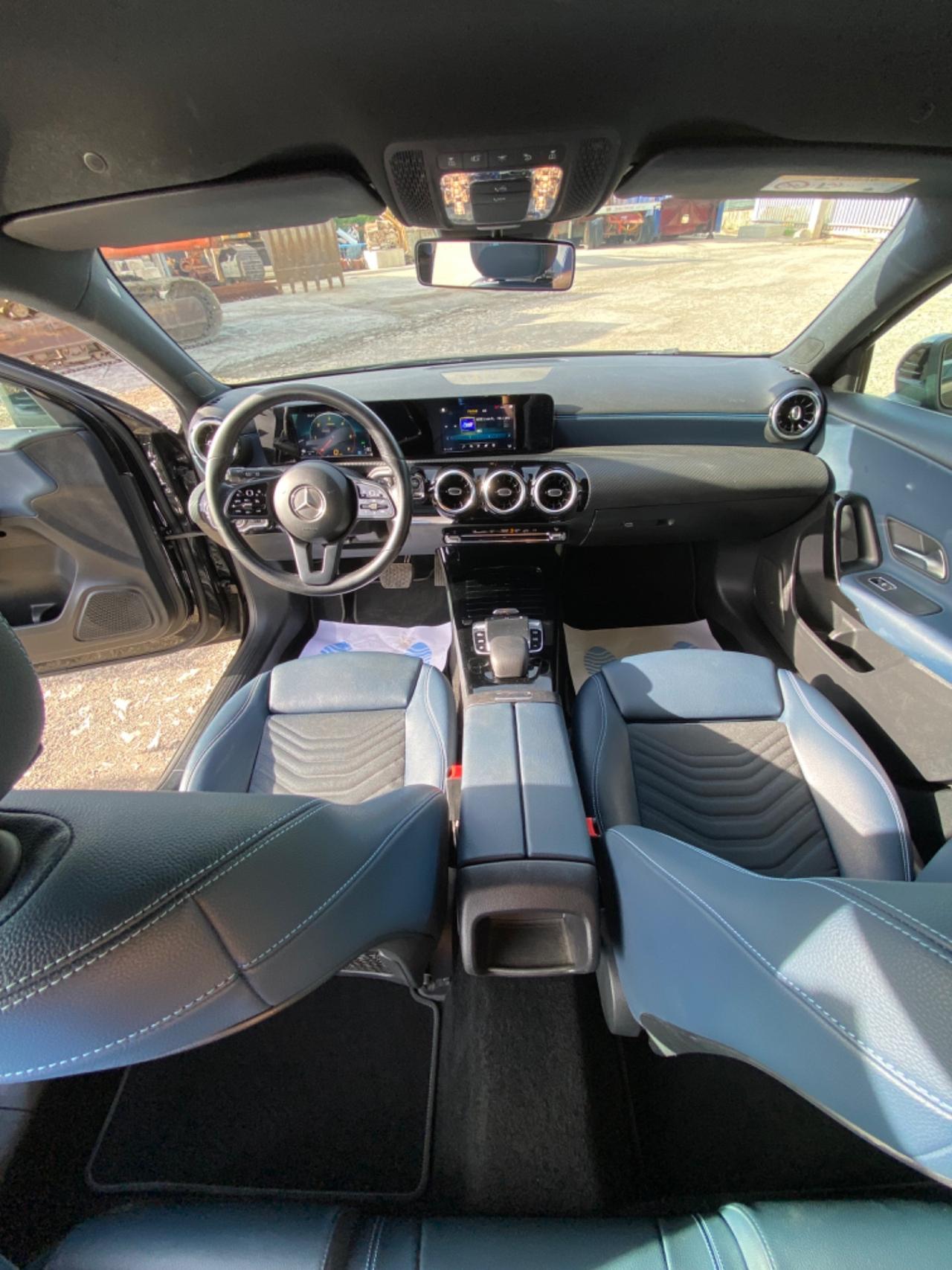 Mercedes-benz A 180 d Automatic Premium