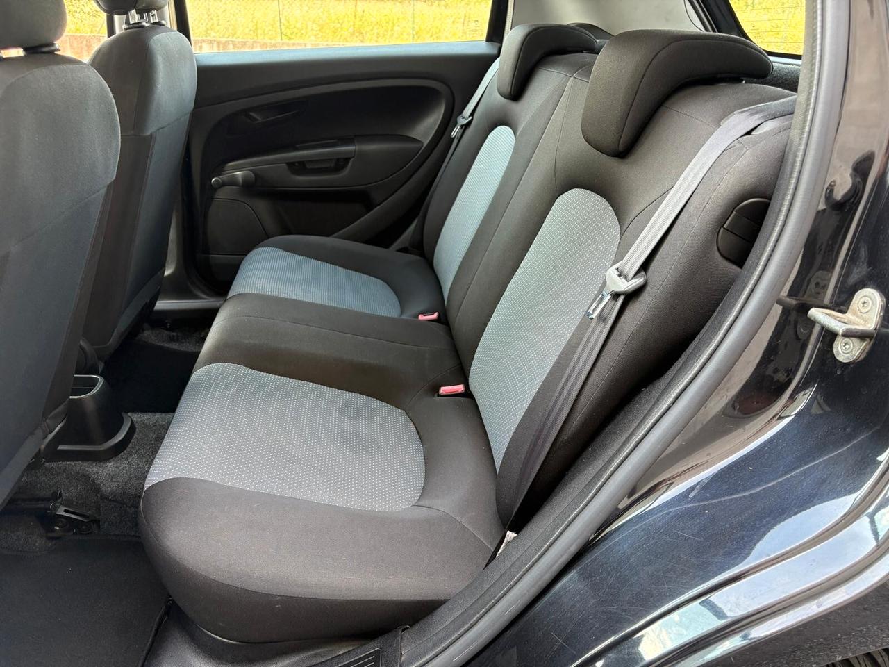 Fiat Punto 1.4 BENZ/METANO 77CV NEOPATENTATI