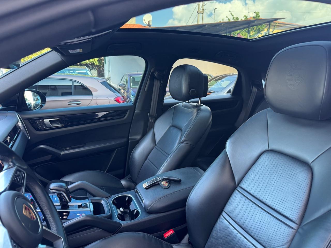 Porsche Cayenne Coupé 3.0 V6 Platinum Edition