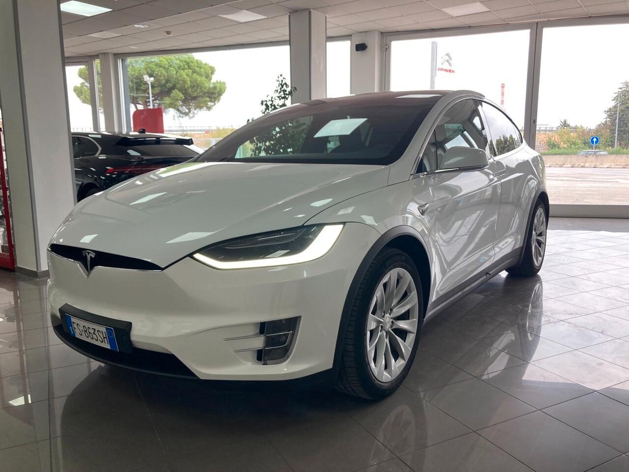 Tesla Model X 100D