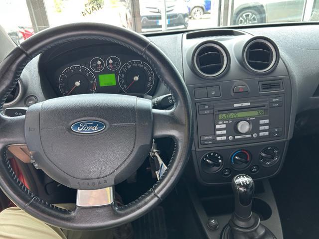 FORD Fiesta 1.2 16V 3p. Ghia