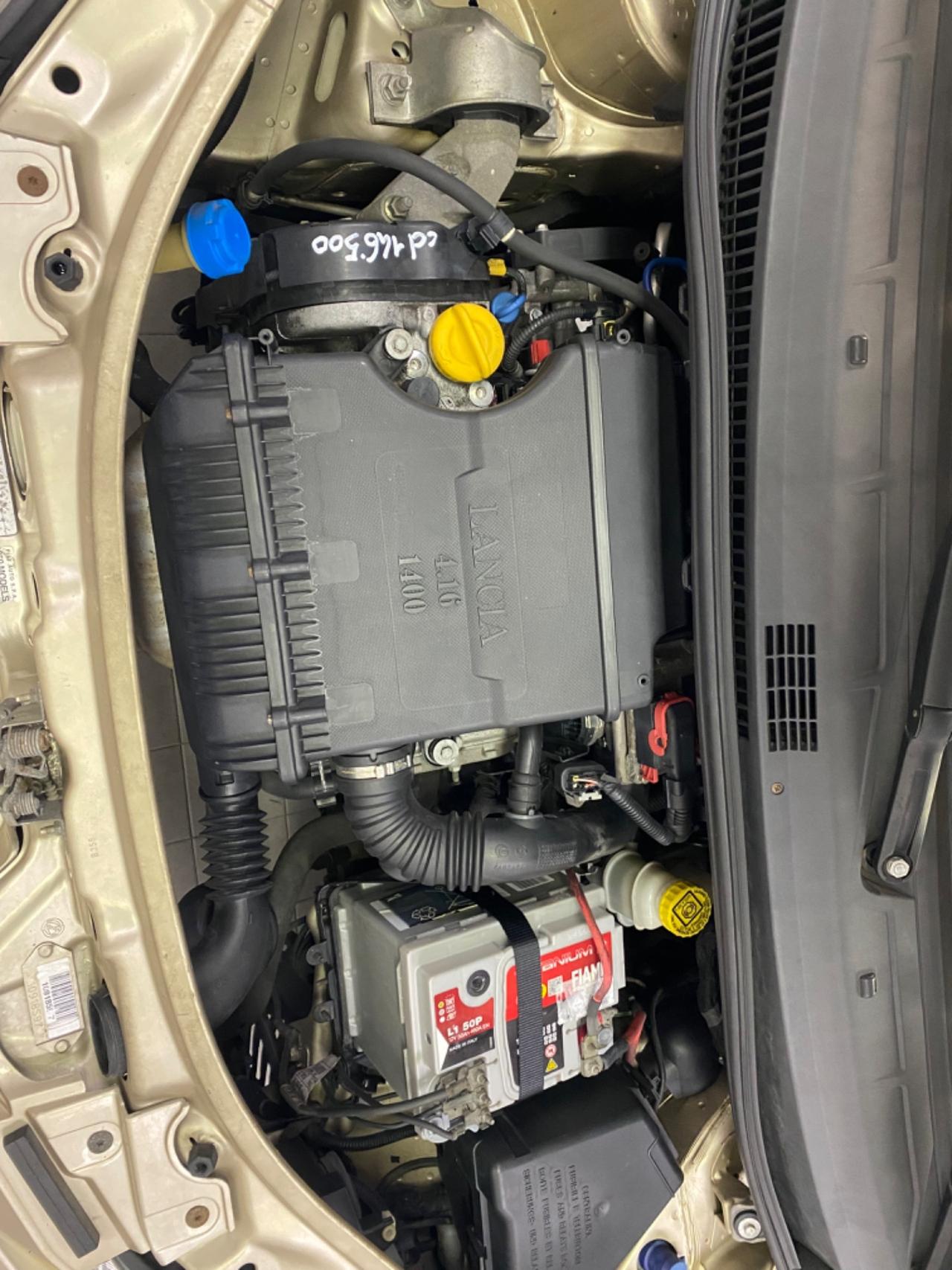 Lancia MUSA 1.4 16V Platino Plus