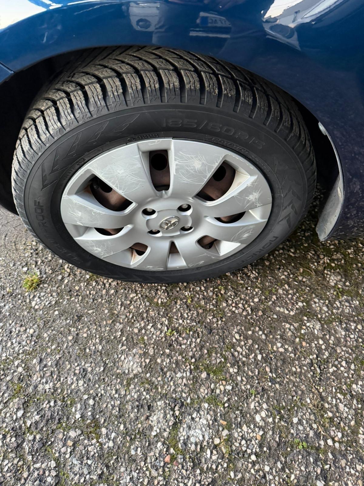 Toyota Yaris 1.3 5 porte