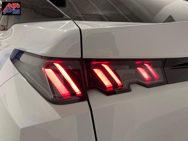 Peugeot 3008 Hybrid 145 Allure e-DCS 6