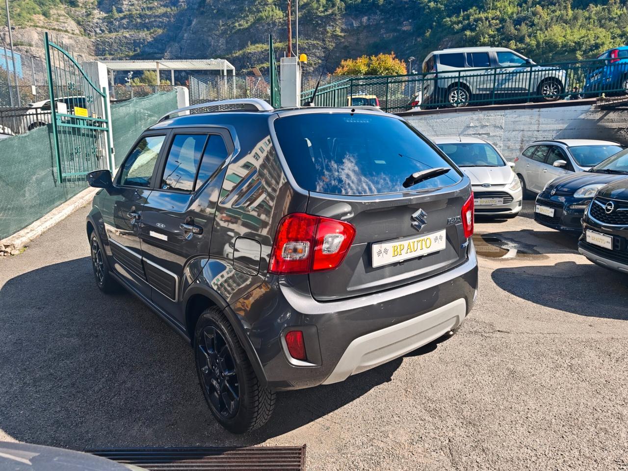 Suzuki Ignis 1.2 Hybrid Top