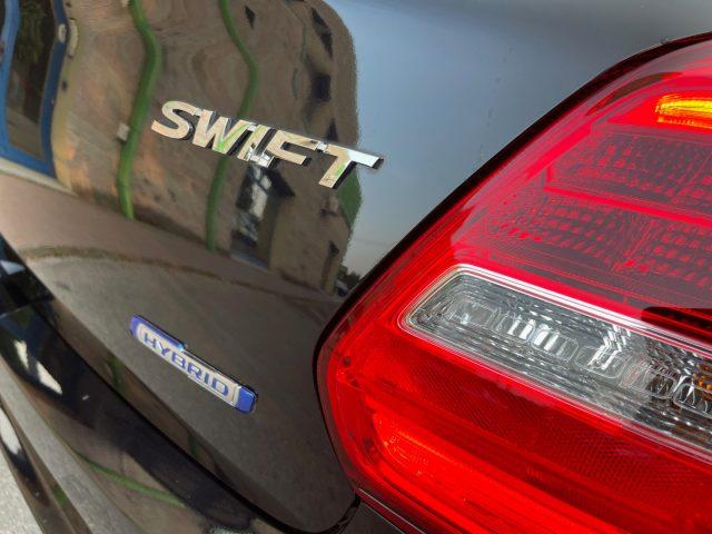 SUZUKI Swift 1.2 83CV CVT AUTOMATICA HYBRID TOP KM-0 NAVIGATORE