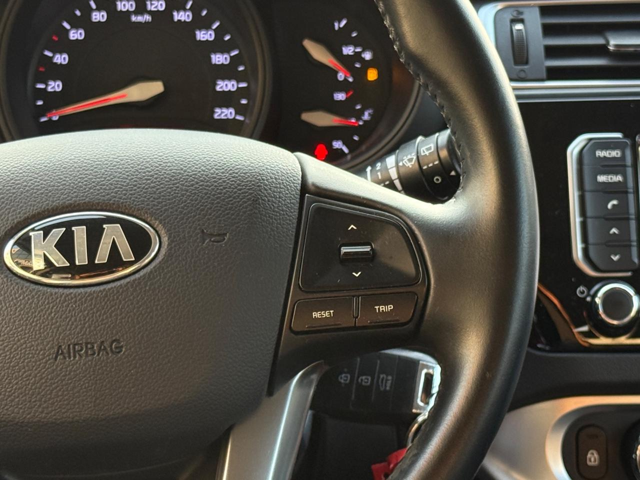 Kia Rio 1.1 CRDi 5p. |NEOPATENTATI|UNIPRO
