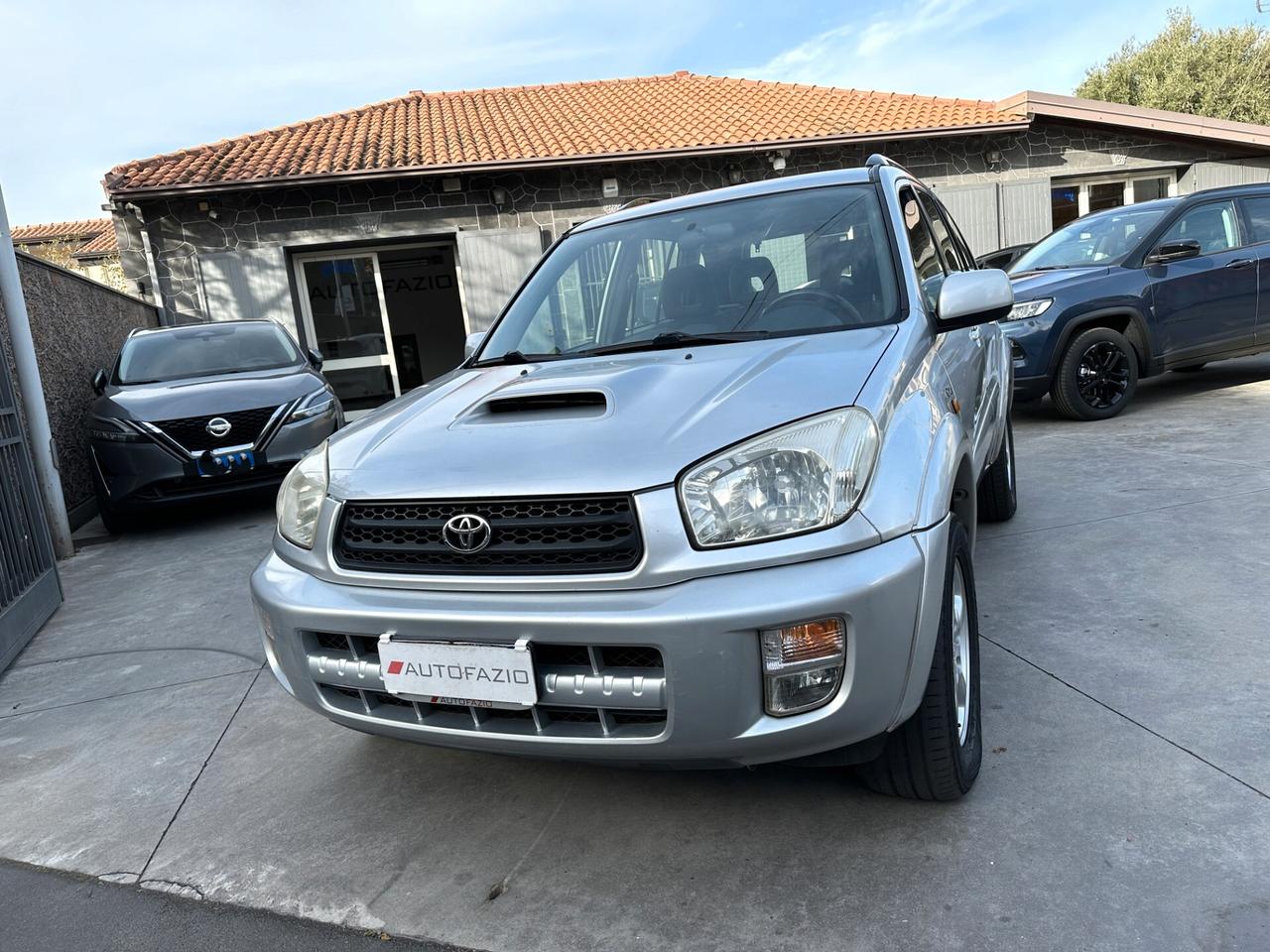 Toyota RAV 4 RAV4 2.0 Tdi D-4D cat 5 porte Sol