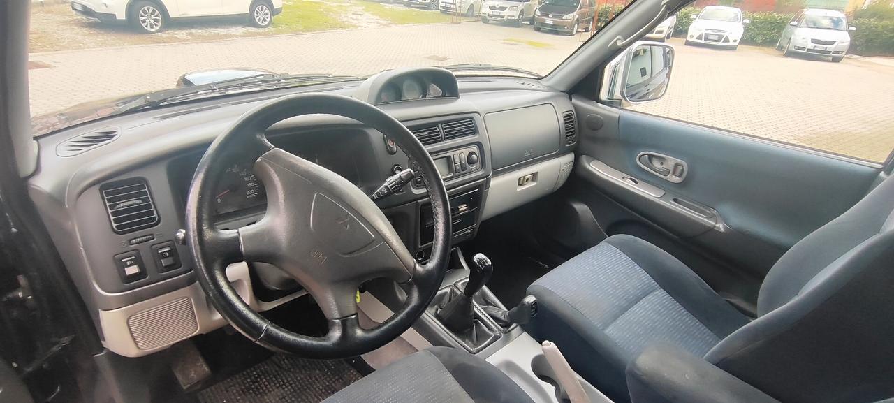 Mitsubishi L200 2.5 TDI 4WD Double Cab Pup. GLS T.
