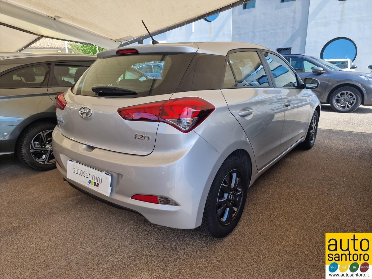 HYUNDAI I20 1.2 BLACKLINE
