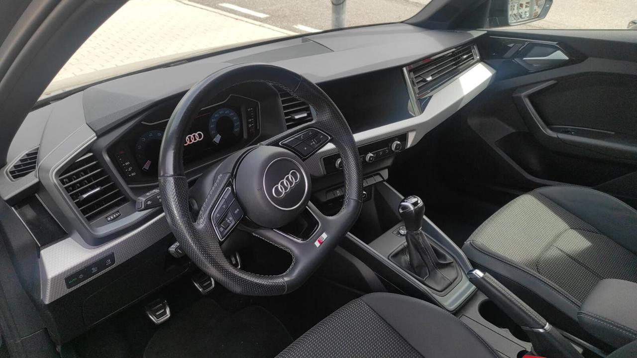AUDI A1 1.0 TFSI 95CV BENZINA MANAULE S LINE