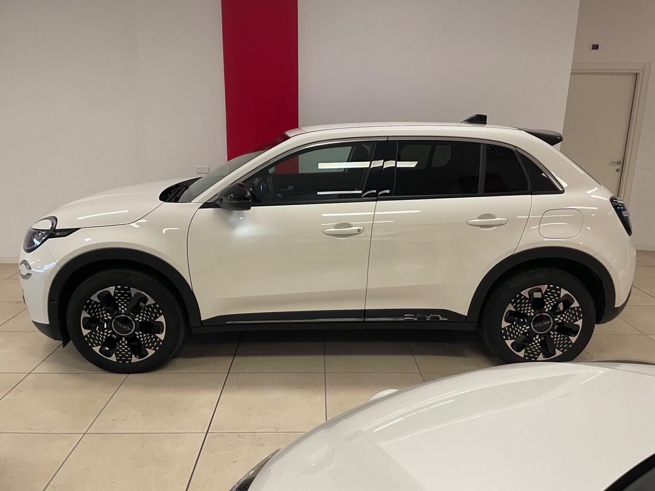 FIAT 600 HYBRID 100 CV DCT LA PRIMA