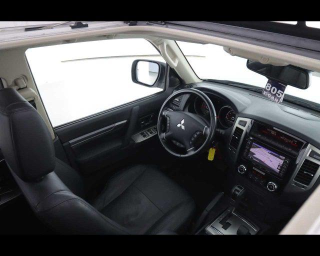 MITSUBISHI Pajero 3.2 DI-D 16V aut. 5p. Instyle DPF