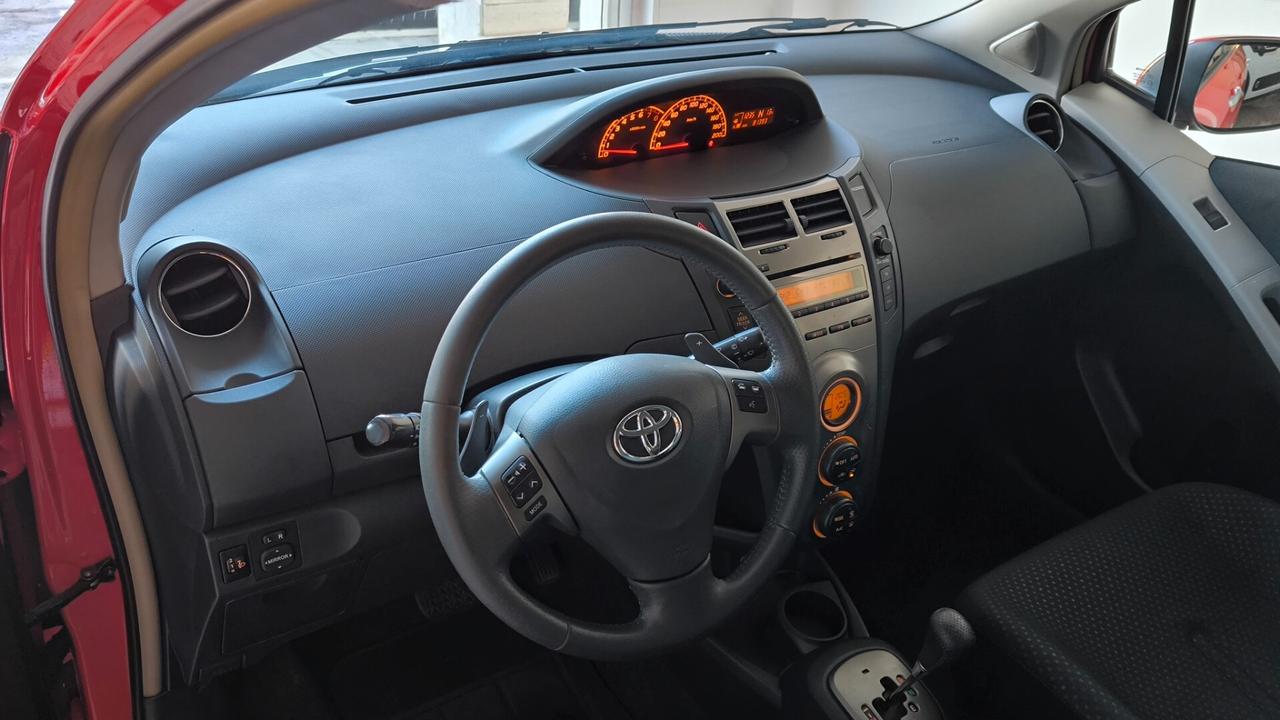 Toyota Yaris 1.3 5 porte M-MT Sol
