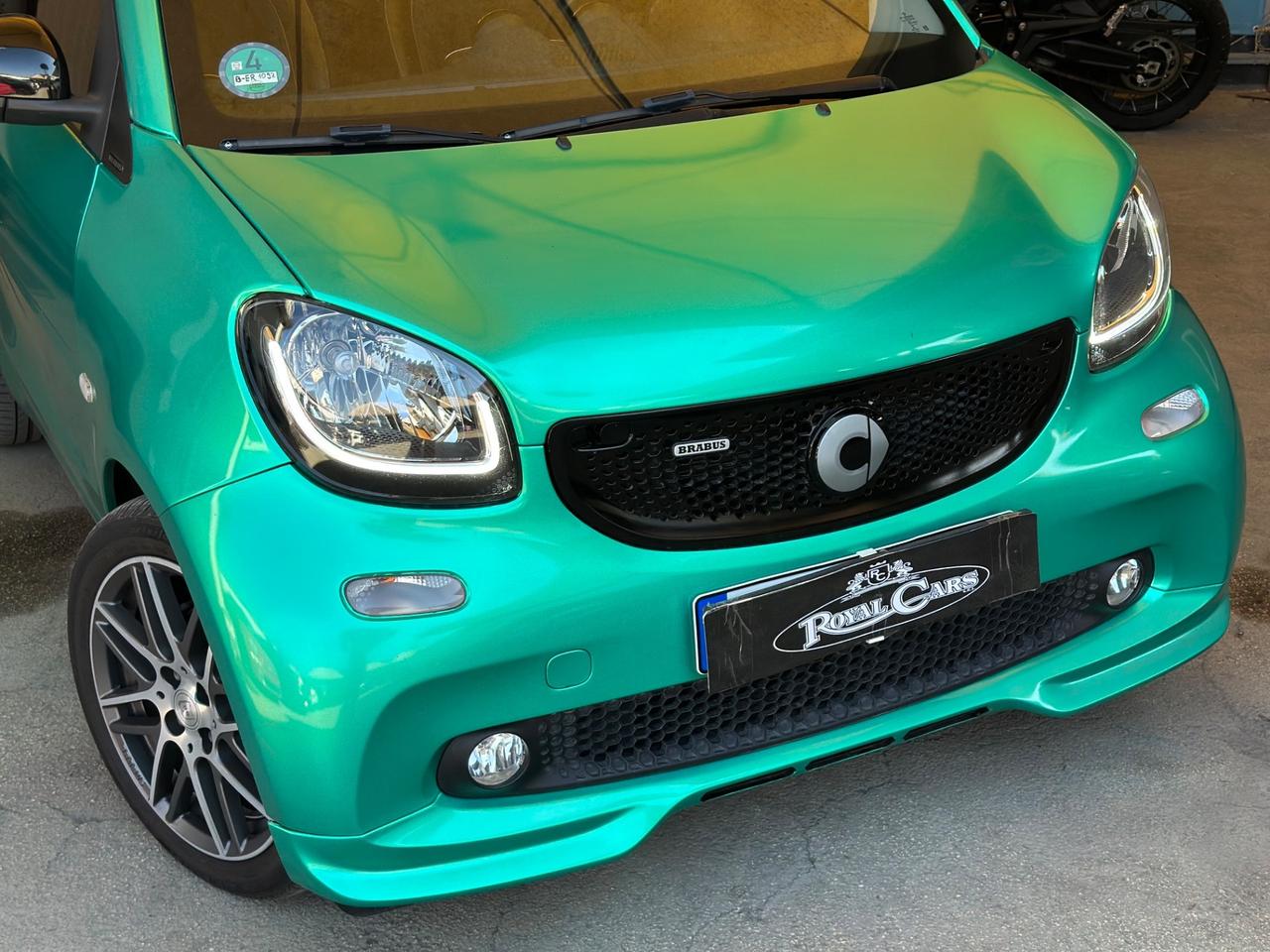 Smart ForTwo BRABUS 0.9 Turbo Twinamic Cabrio
