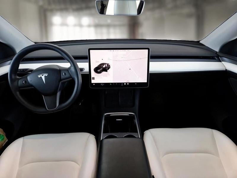 TESLA MODEL Y 75 kWh Dual Motor Long Range 4WD aut.