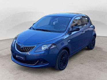 Lancia Ypsilon 1.0 FireFly Hybrid Silver