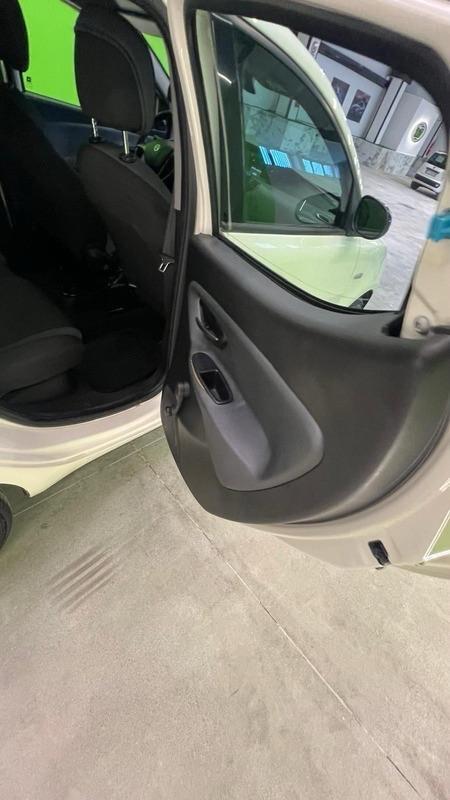 Lancia Ypsilon 1.2 69 CV 5 porte Platinum