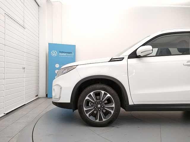 Suzuki Vitara 1.5 Hybrid A/T Starview