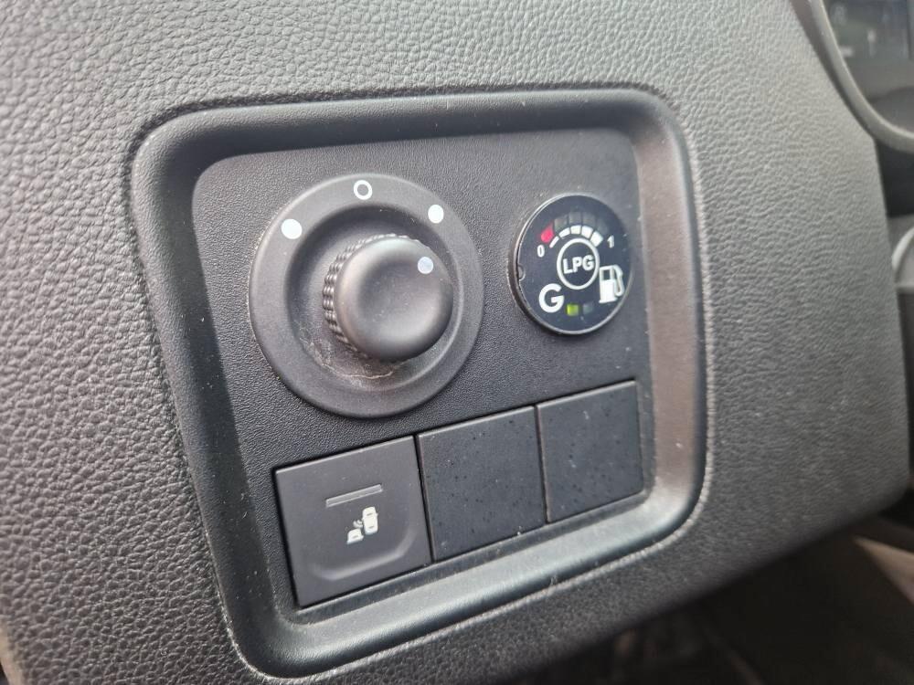 Dacia Duster 1.0 TCe 100 CV ECO-G 4x2 Prestige GPL