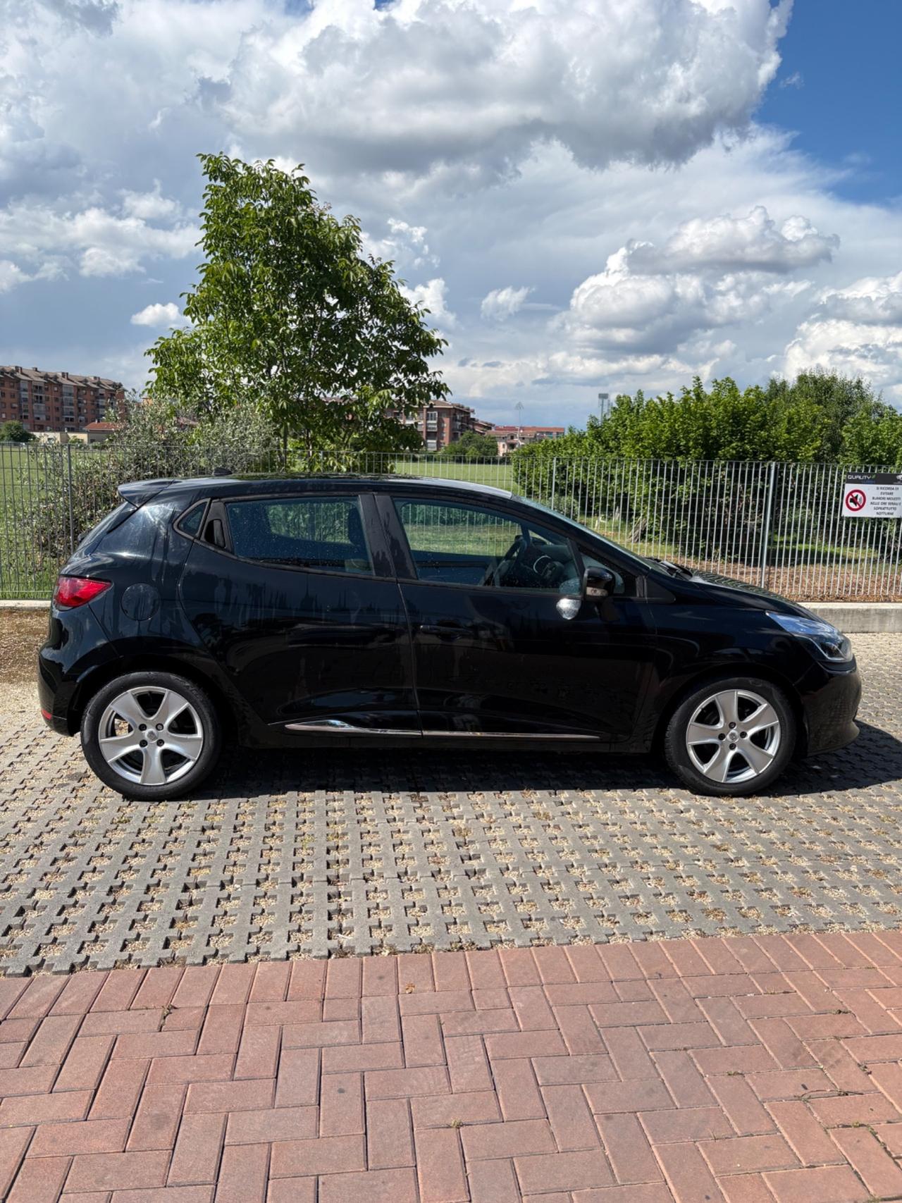 Renault Clio 1.2 16V 5 porte Live!