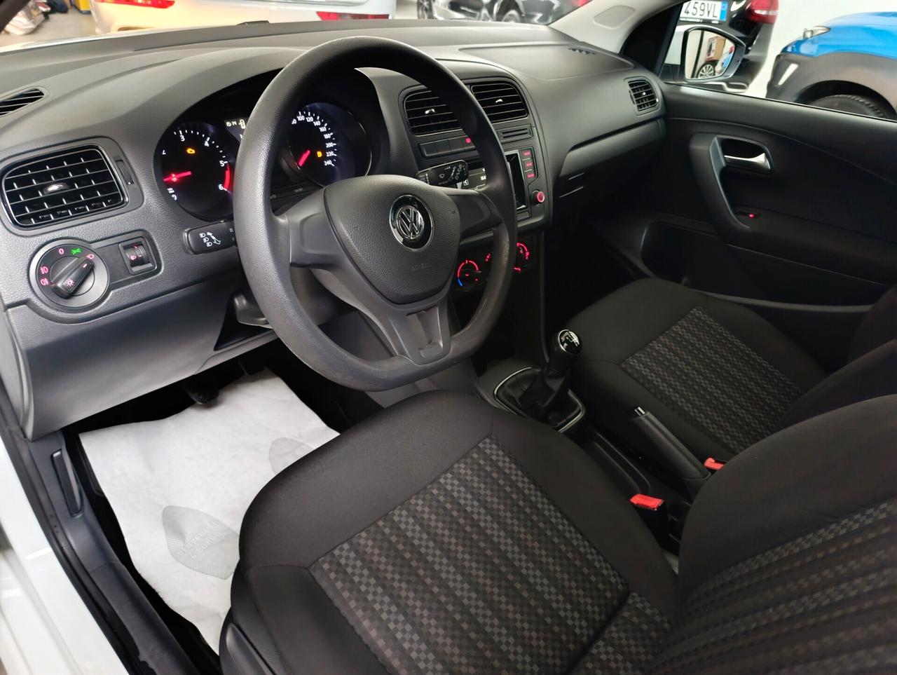 Volkswagen Polo 1.4 TDI 75cv 5p. Trendline - Uniproprietario