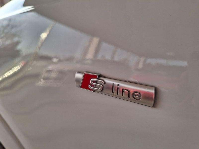 Audi Q3 Q3 2.0 TDI 150 CV quattro S tronic Sport