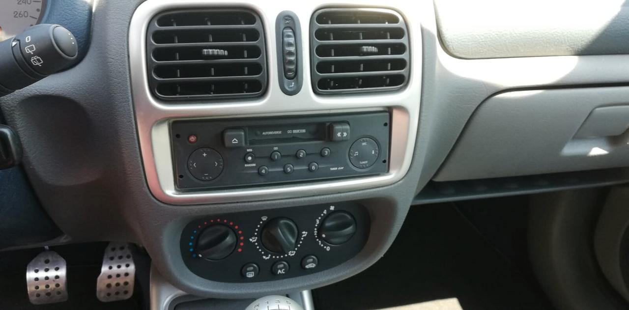 Renault Clio 3.0 V6 24V 3 porte Sport Fase 1