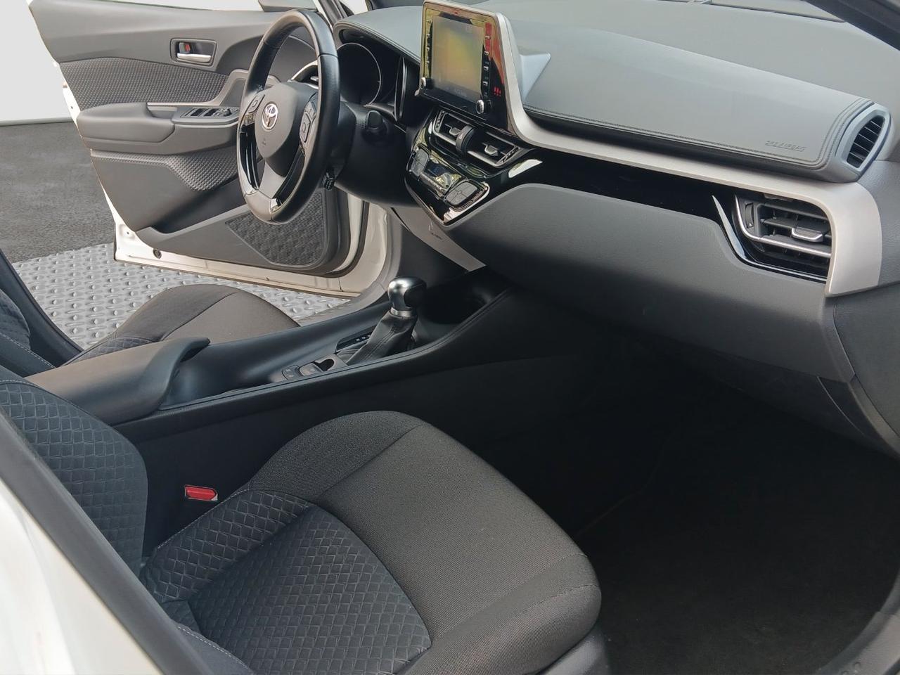 Toyota C-HR 1.8h Business e-cvt