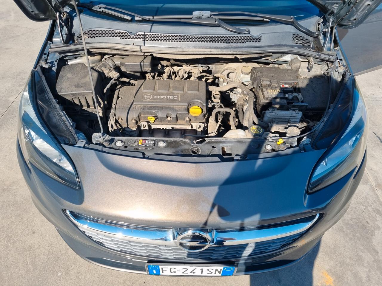 Opel Corsa 1.4 90CV GPL Tech 5 porte Innovation