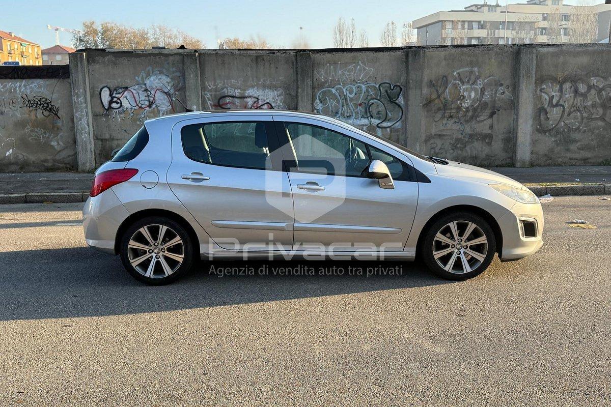 PEUGEOT 308 1.6 8V e-HDi 112CV Stop&Start robotiz. 5p. Allure