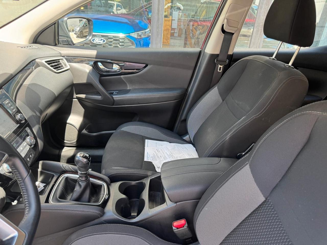 Nissan Qashqai 1.7 dCi 150 CV 4WD Business