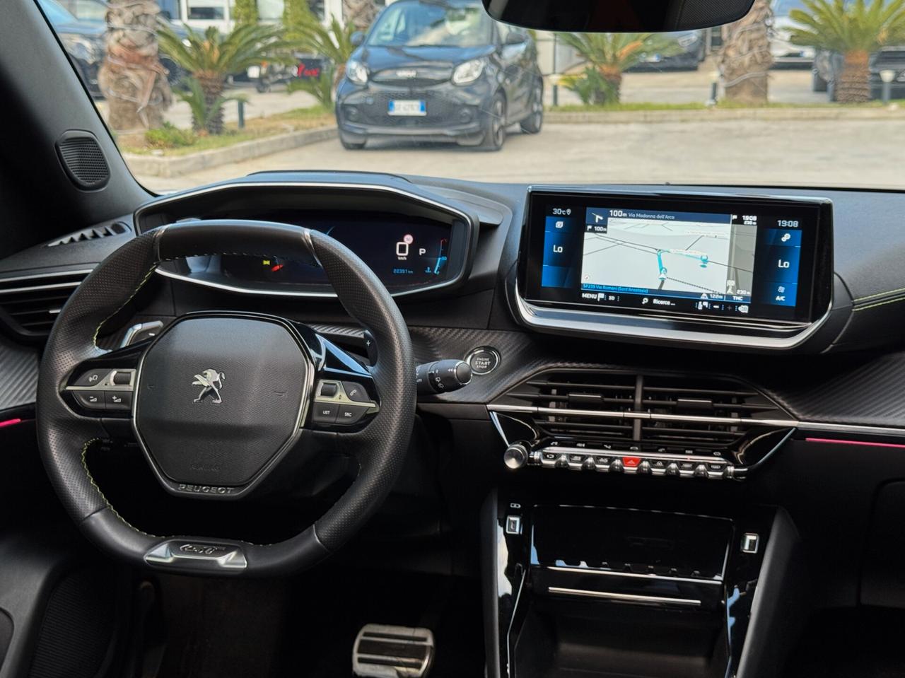 Peugeot 2008 1.5 BlueHDi 130 EAT8 GT PACK TETTO