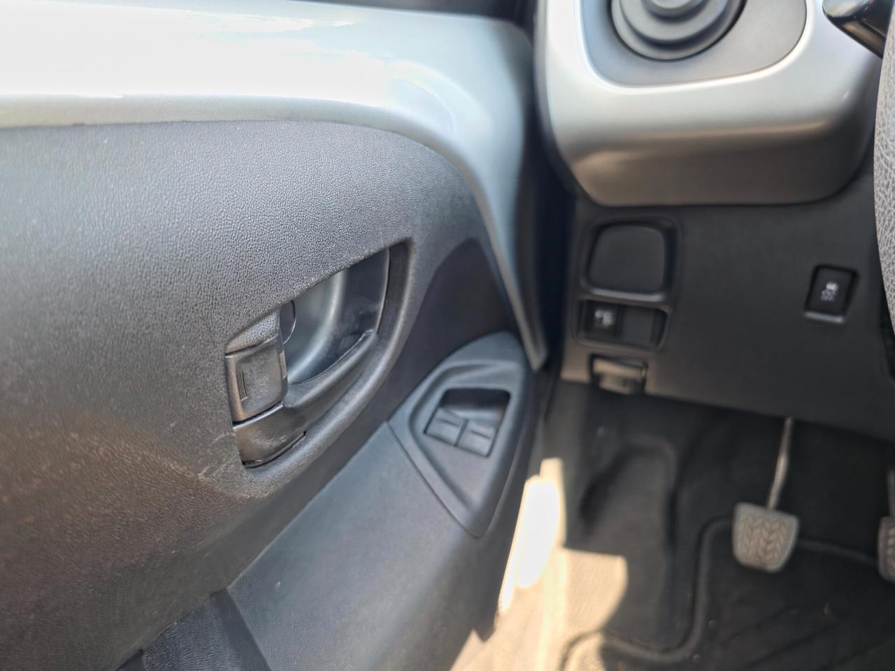 Citroen C1 Airscape VTi 68 5 porte Shine E6B Manuale NEO 2015