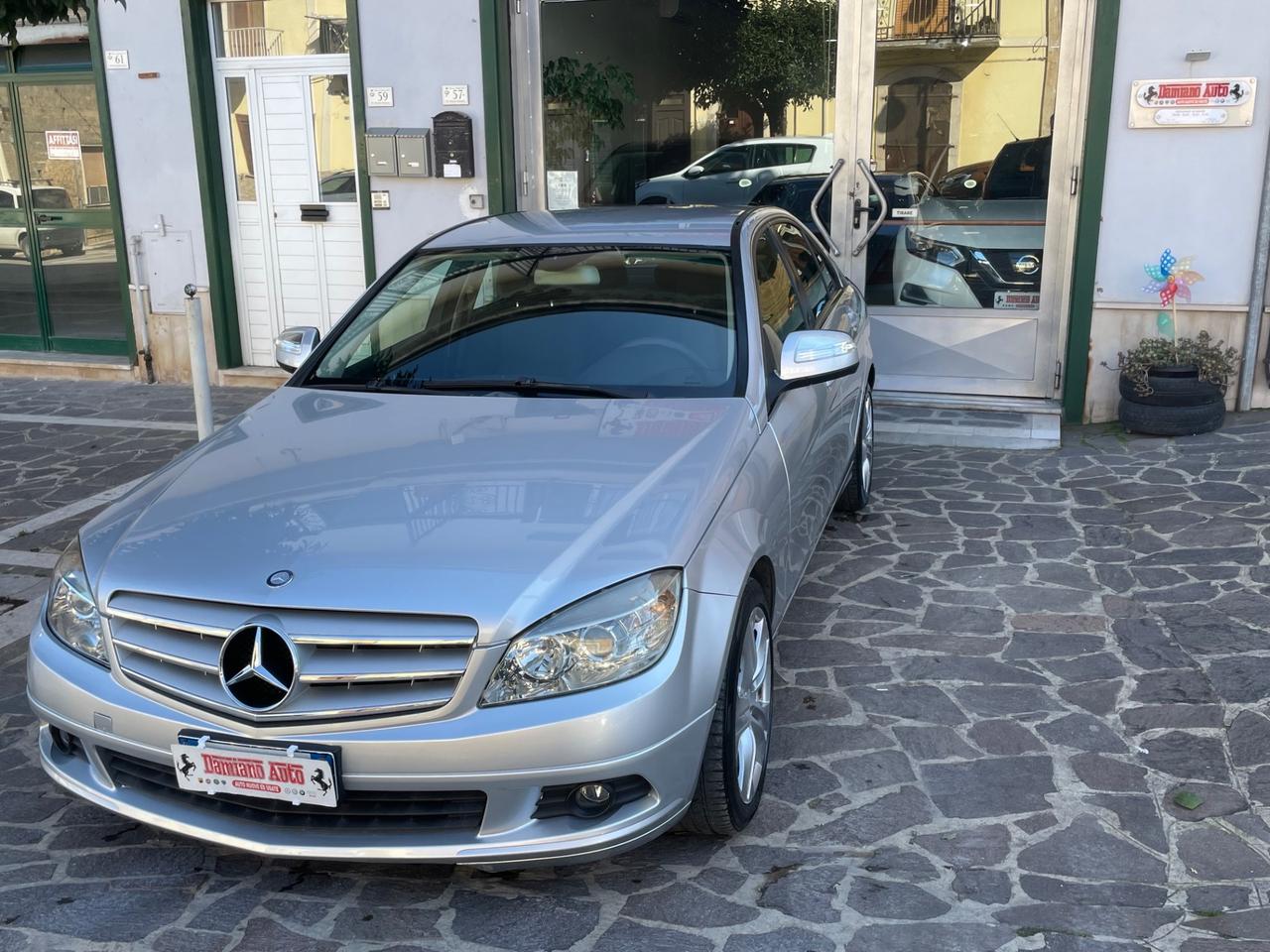 Mercedes-benz C 220 CDI 170 CV Classic BERLINA